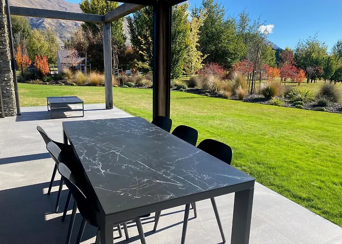 Apres - Retreat - Sleeps 6 * Wanaka