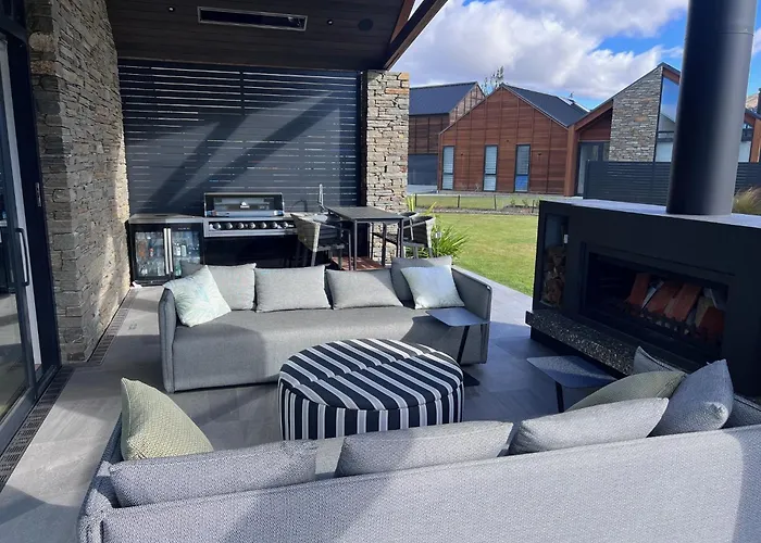 Apres - Retreat - Sleeps 6 * Wanaka